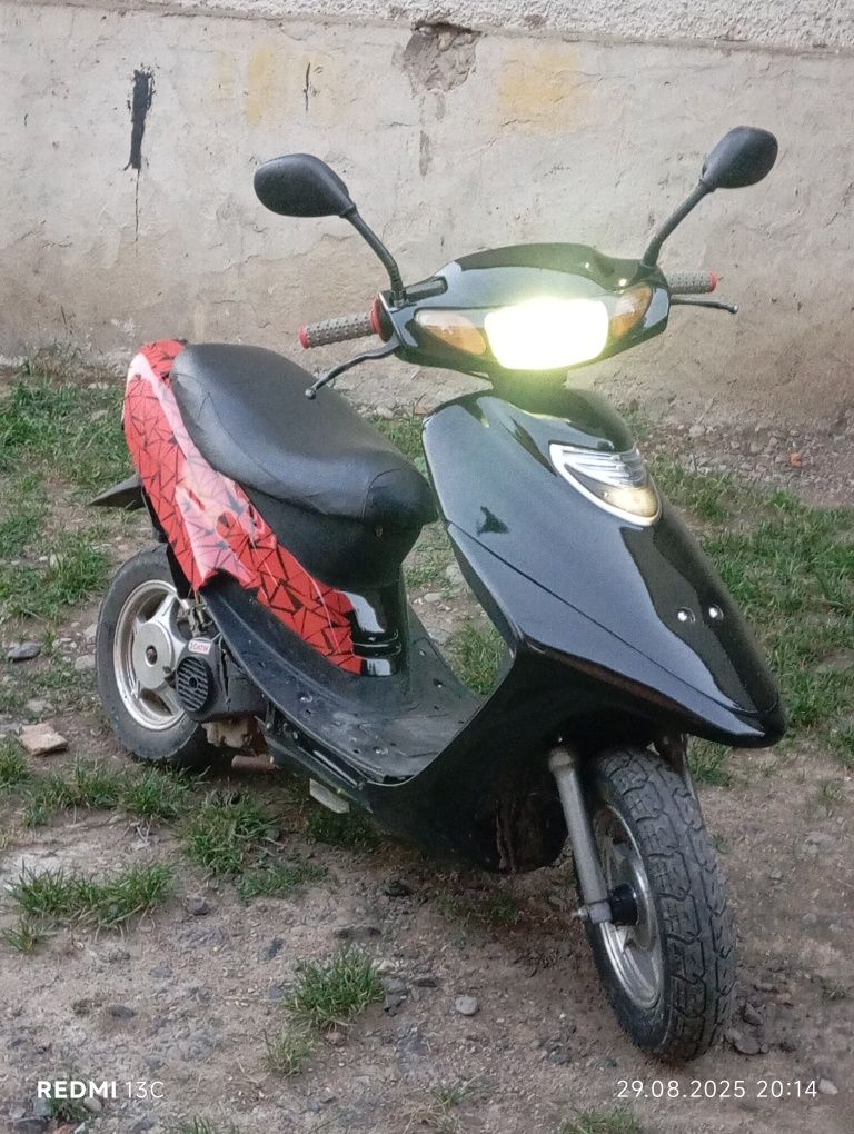 Скутер 80кубів 4т китай
