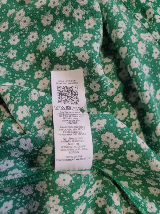 Sukienka lekka kwiatowa  Asos 42