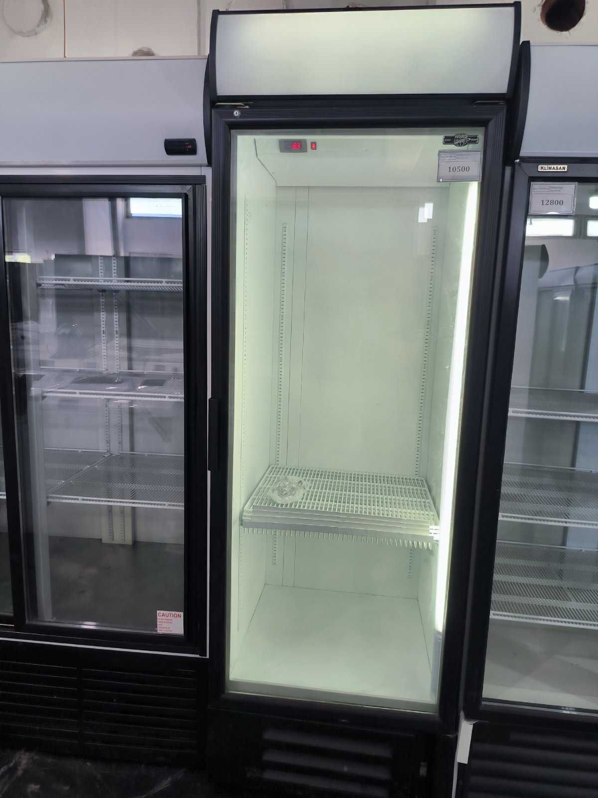 Холодильники для квітів напоїв мяса сиру десертів