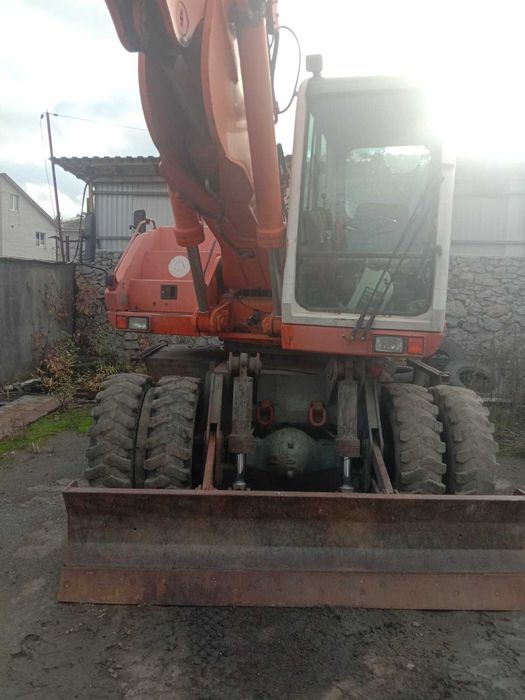 Продам колісний екскаватор Atlas 1604