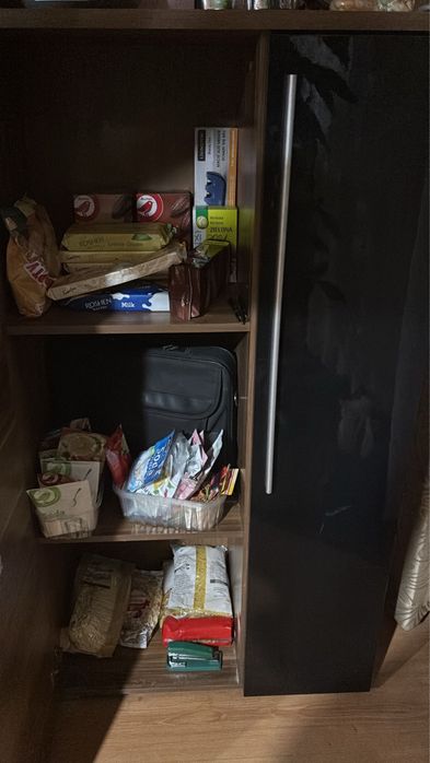 Komoda z półkami 137x75x42