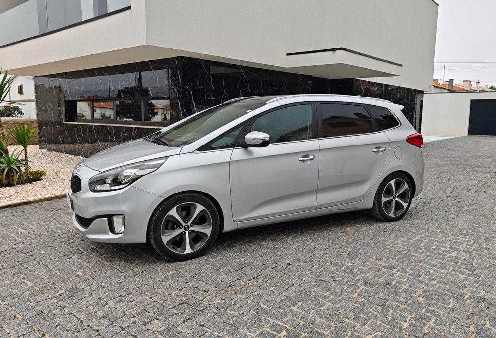 KIA Carens 1.7 CRDI Nacional 7 Lug