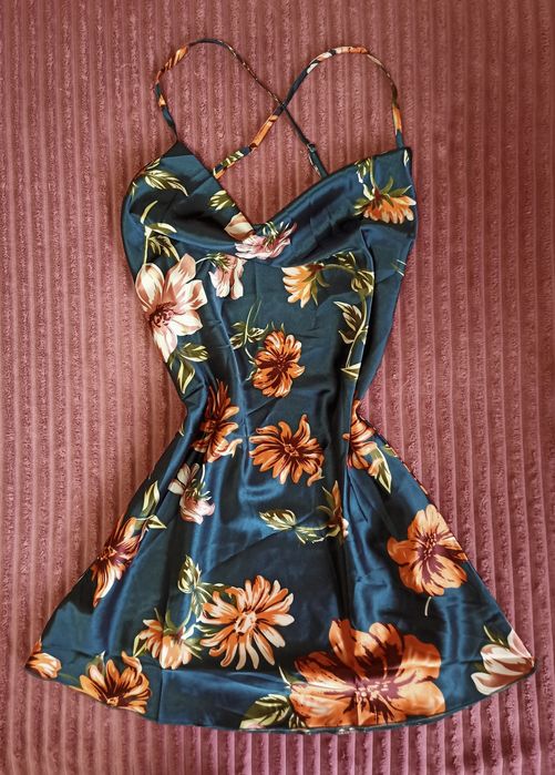 Жіноча нічна сорочка, розмір s