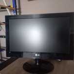 LG  flatron e1940