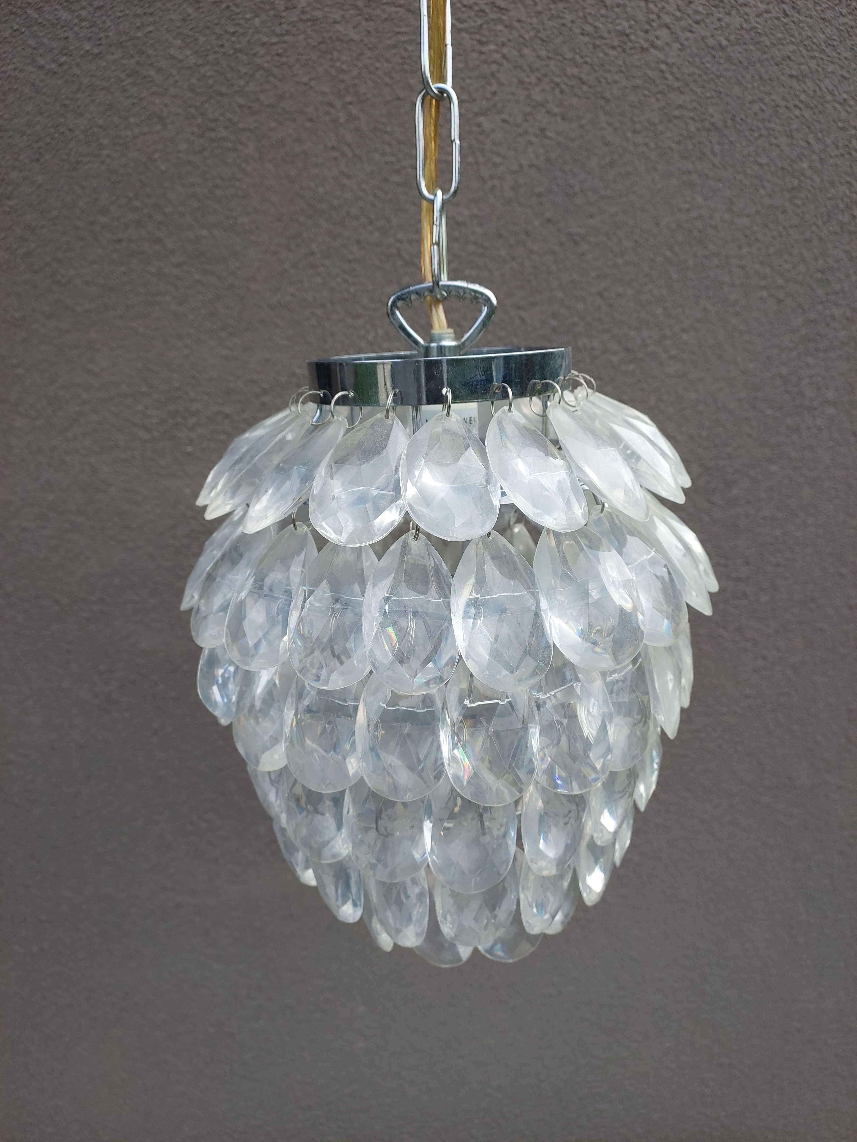 Lampa sufitowa kryształki akrylowe na łańcuchu glamour