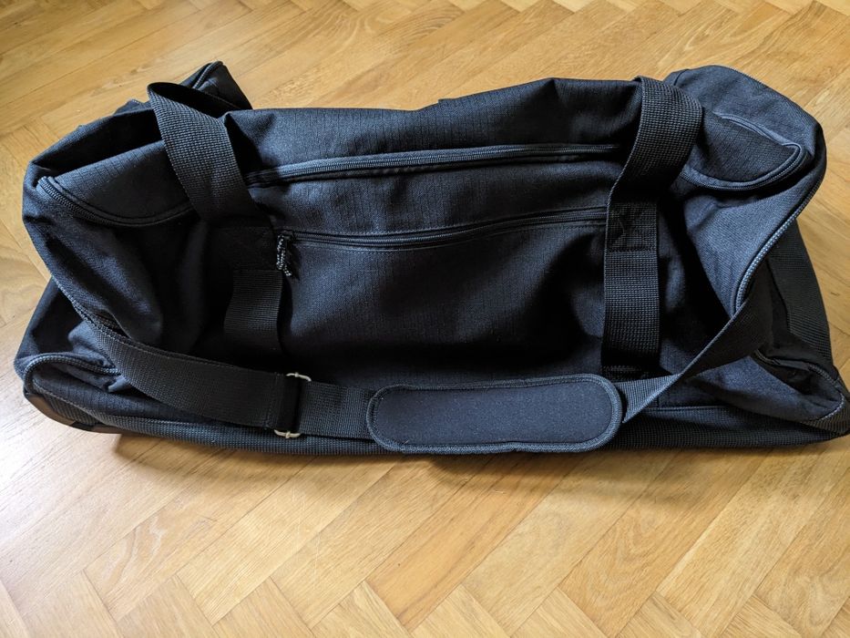 Torba na kółkach Decathlon ok. 100L w idealnym stanie
