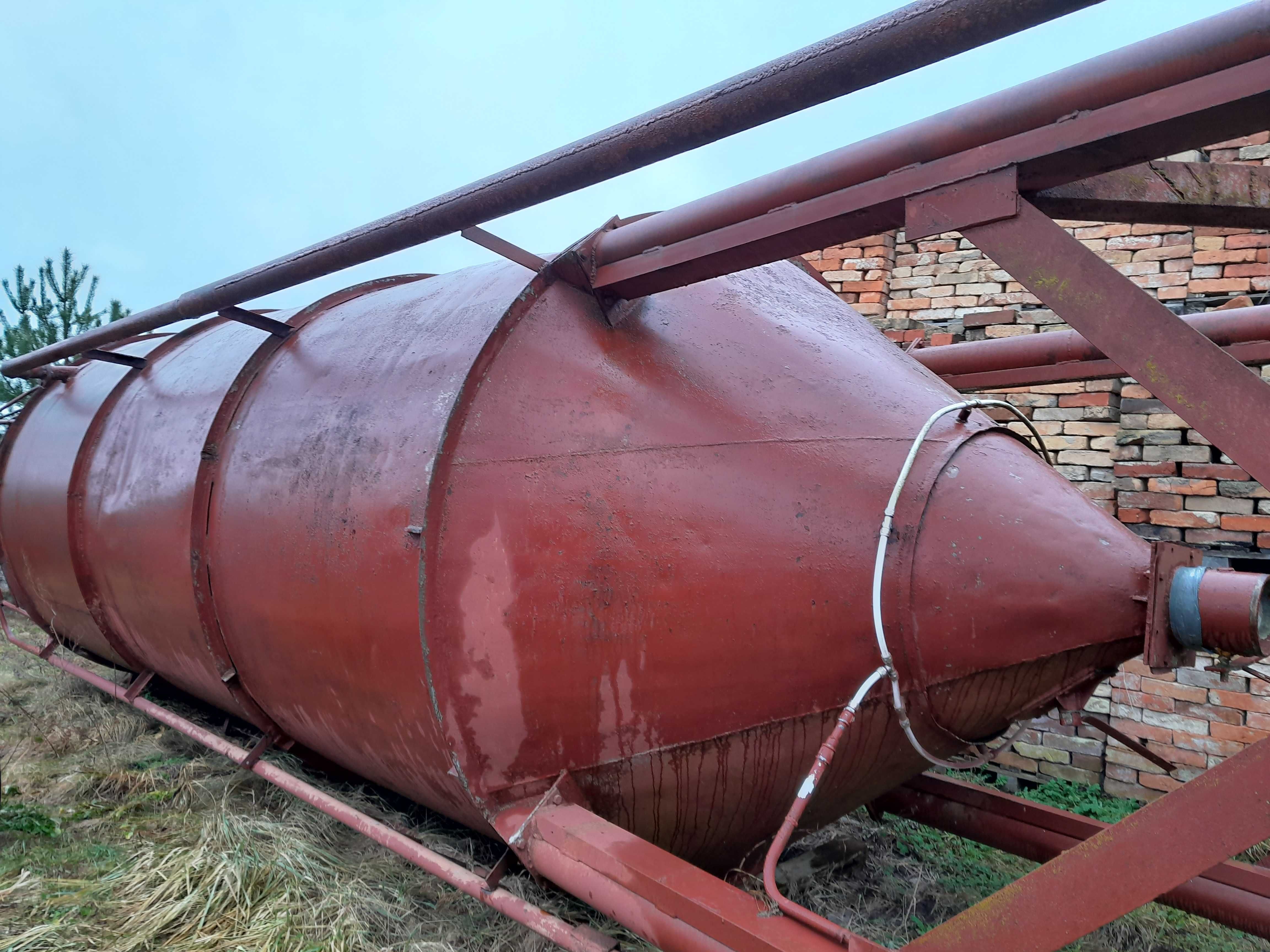 Silos na cement, zboże, pasze