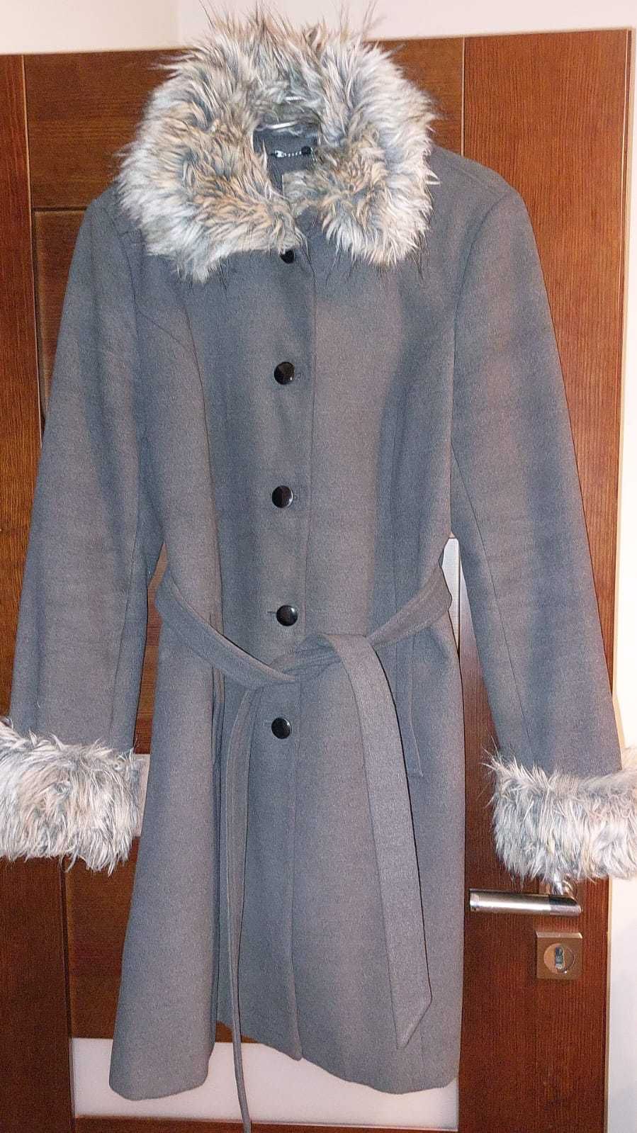 Damski płaszcz Orsay rozmiar 42