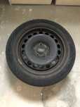Czarne felgi stalowe + opony zimowe 16”