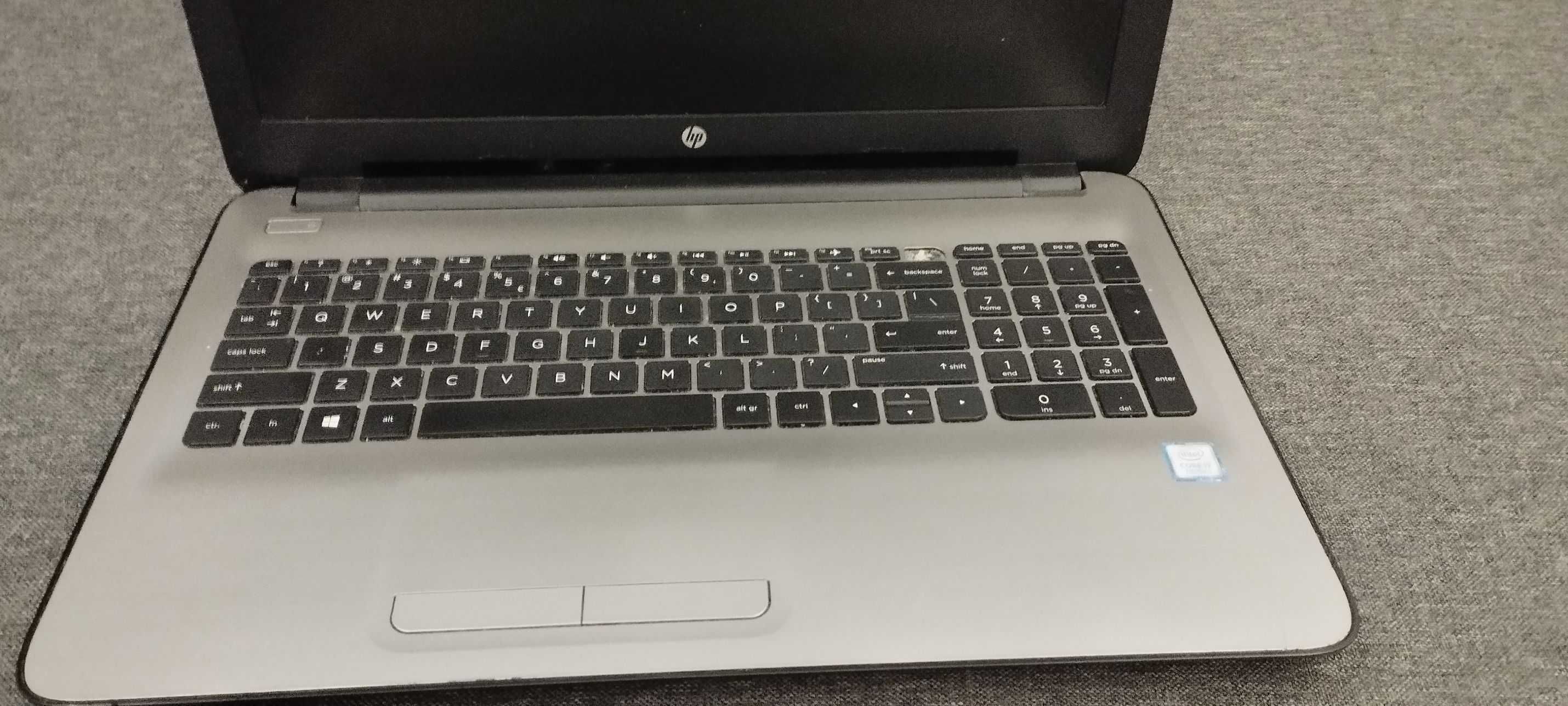 Laptop HP-15ay I7 | R7 M340 | 8GB RAM | SSD 240 GB