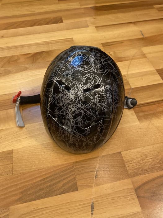 Kask narciarski dziecięcy