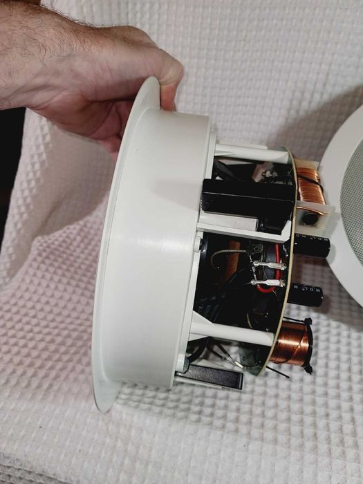 Вбудовані акустичні системи Sonance Symphony RS1 (пара)