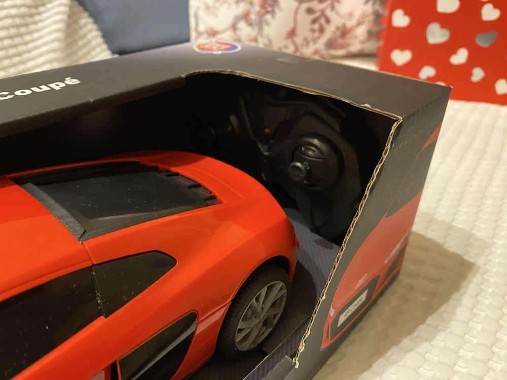 Samochód zdalnie sterowany Audi R8 coupe one two fun