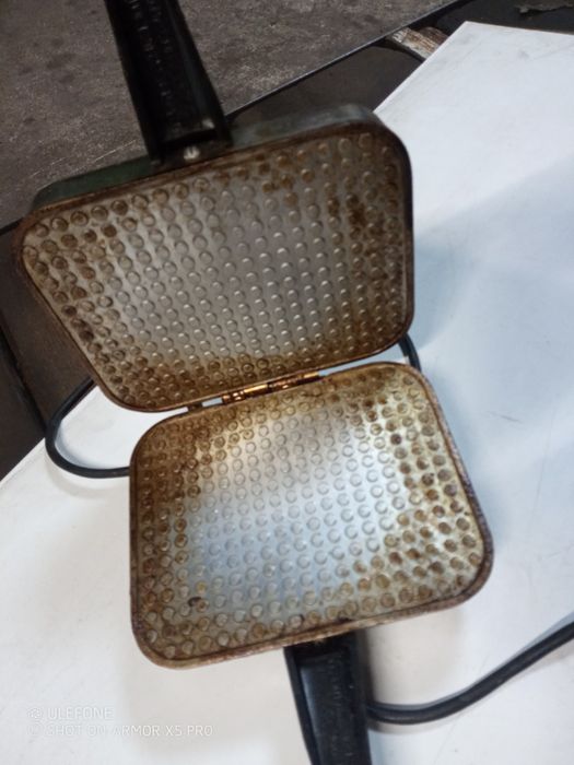 Вафельница родом из детства