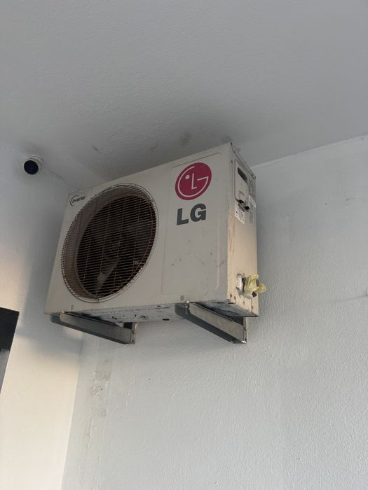 Ar condicionado LG - Art Cool