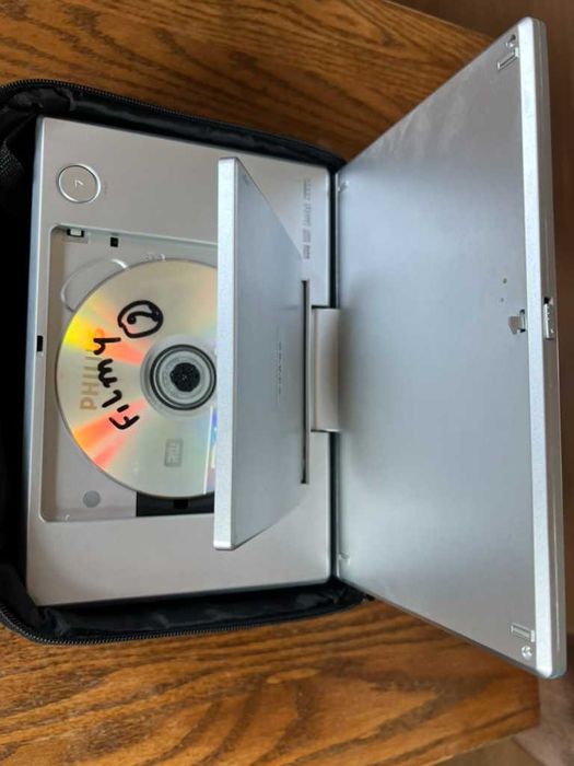 monitorki samochodowe