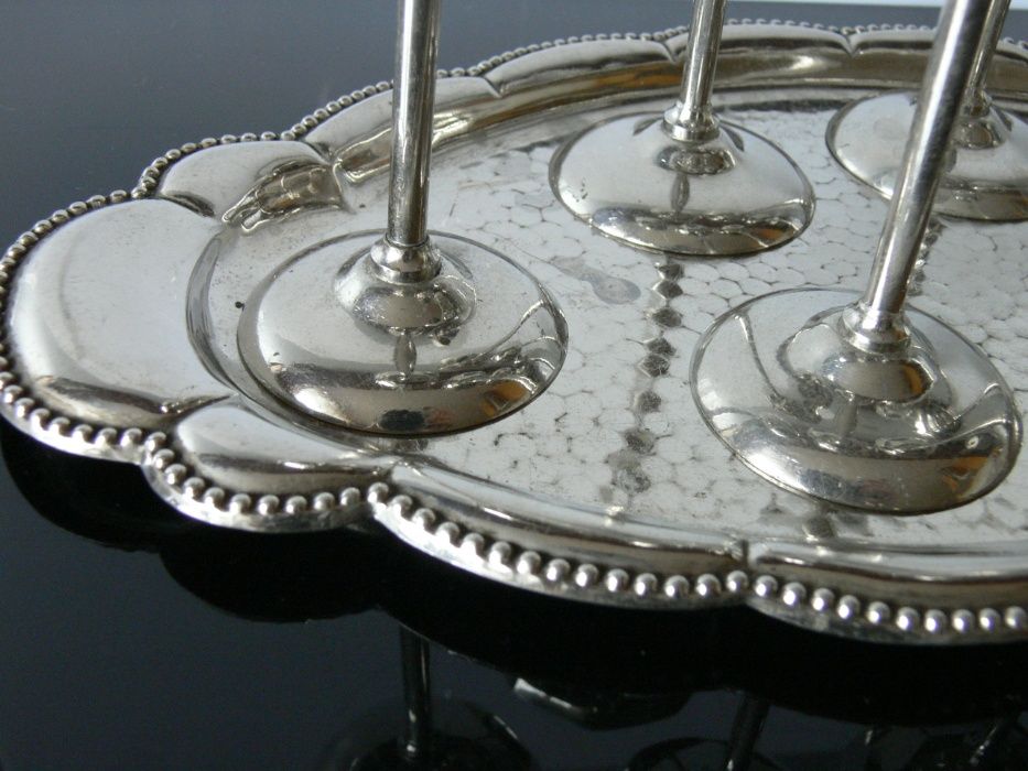 Kieliszki do likieru sygnowane judaica ArtDeco srebrzone? taca secesja