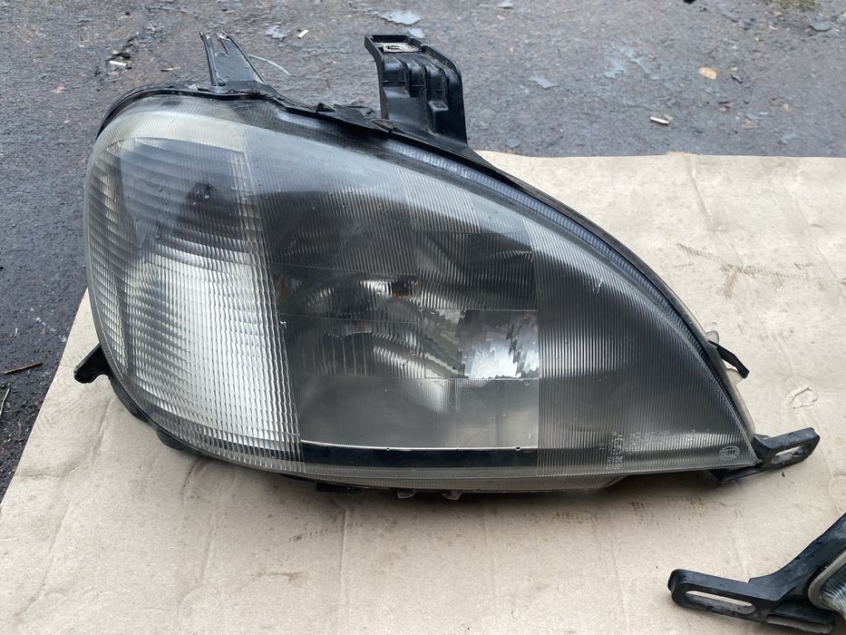 Фары  Mersedes ML 163