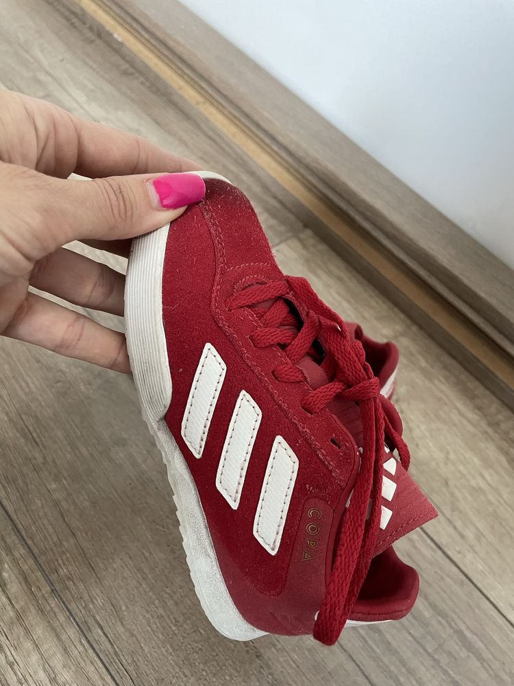 Buty polbuty sportowe oryginalne adidas adidasy 28