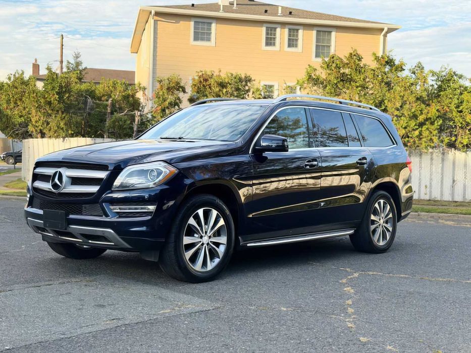 Mercedes-Benz GL-Class      2015