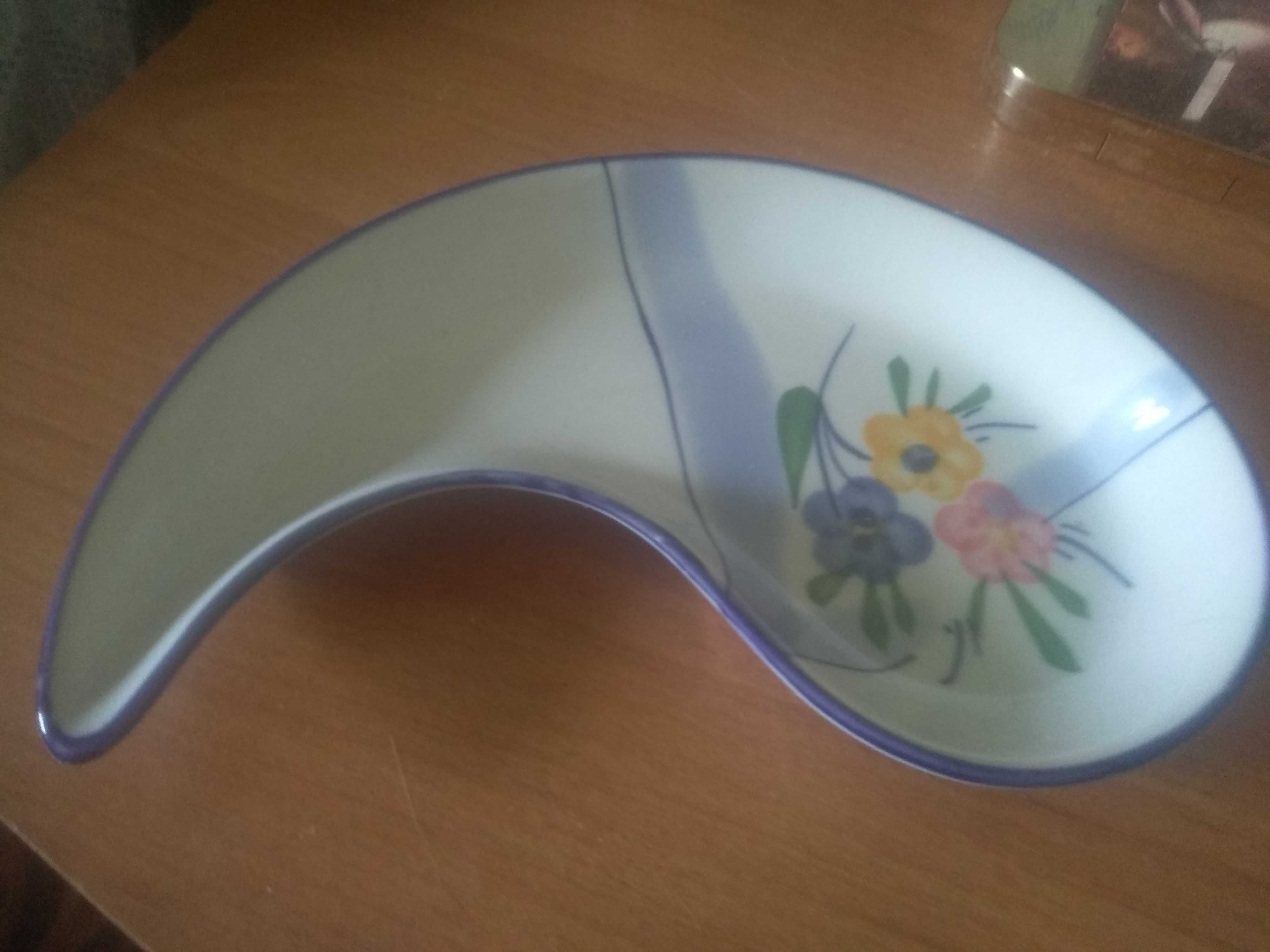 Продам посуду фаянсовую и стекло