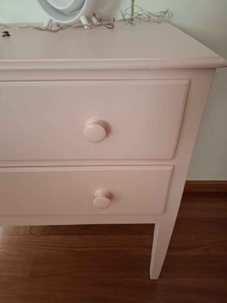 Cómoda para quarto