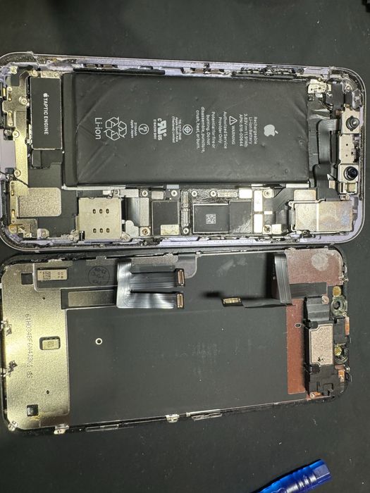 запчатсини iphone 11 є все