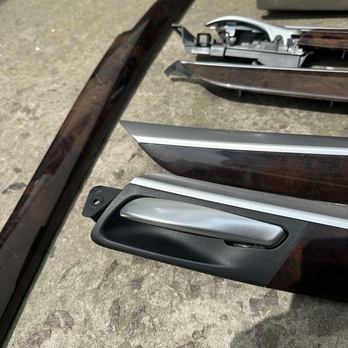 Декор салону bmw x5 e70 дерево BMW X5 E70 деревʼяний декор бмв бардачо