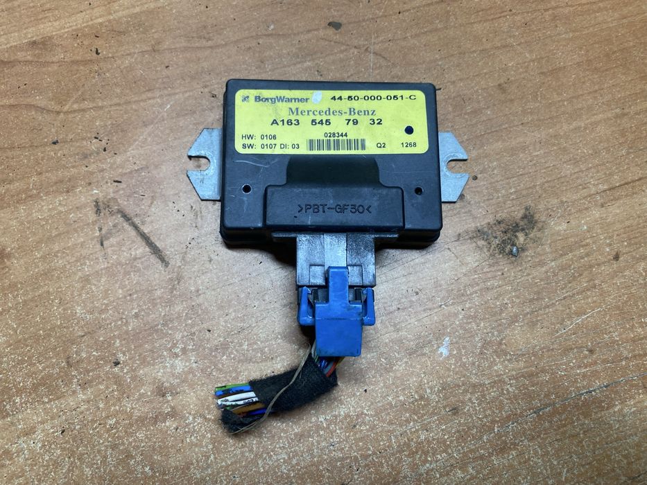 Mercedes ML163 ЕБУ, модуль управління роздаточною кпп для Мерседес МЛ.