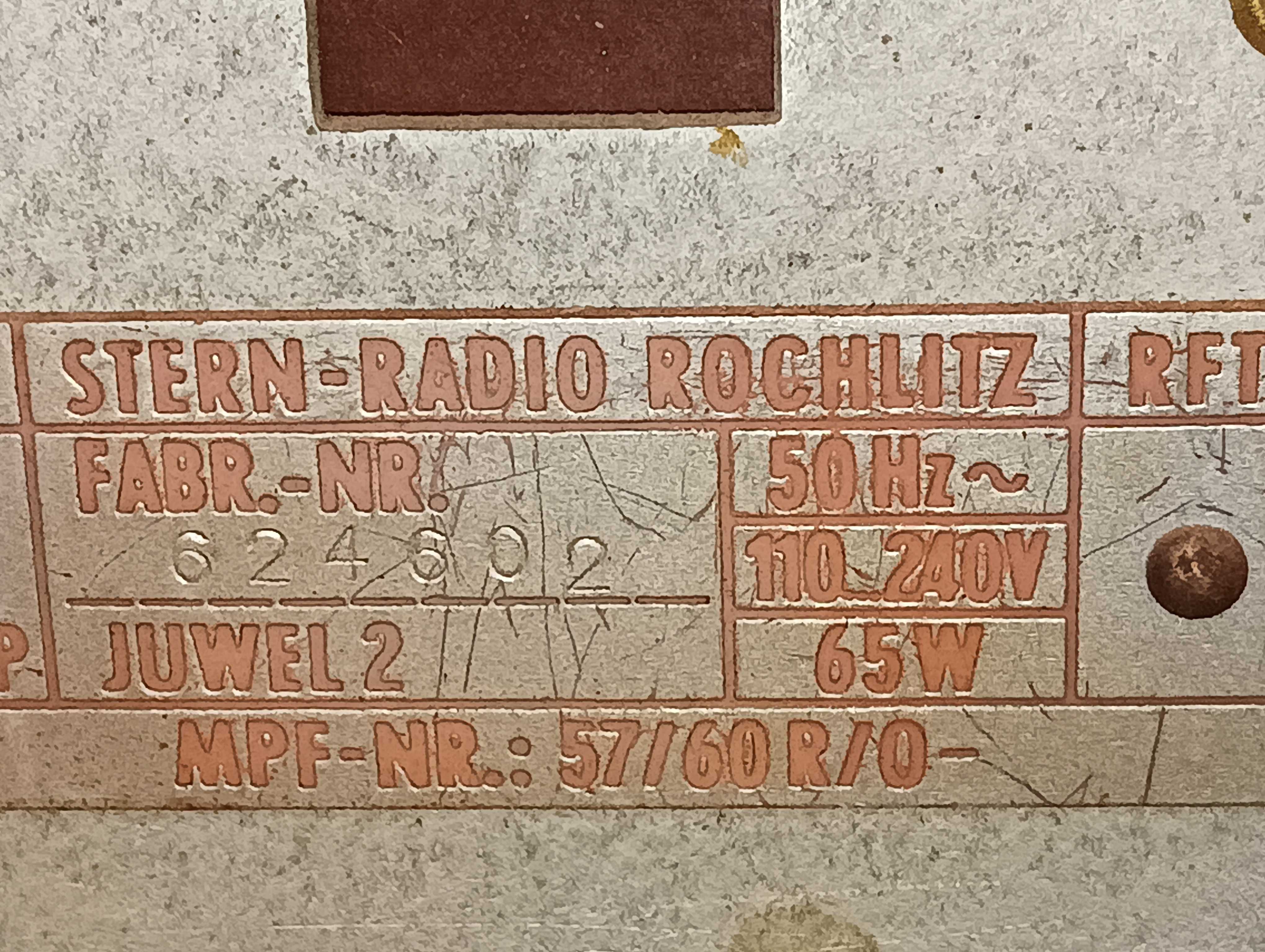 Juwel 2 - nr 624602 - 1957/60 rok - radio lampowe - sprawne.