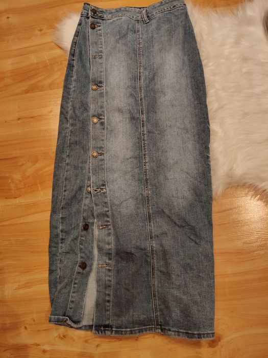 Długa spódnica dżinsowa