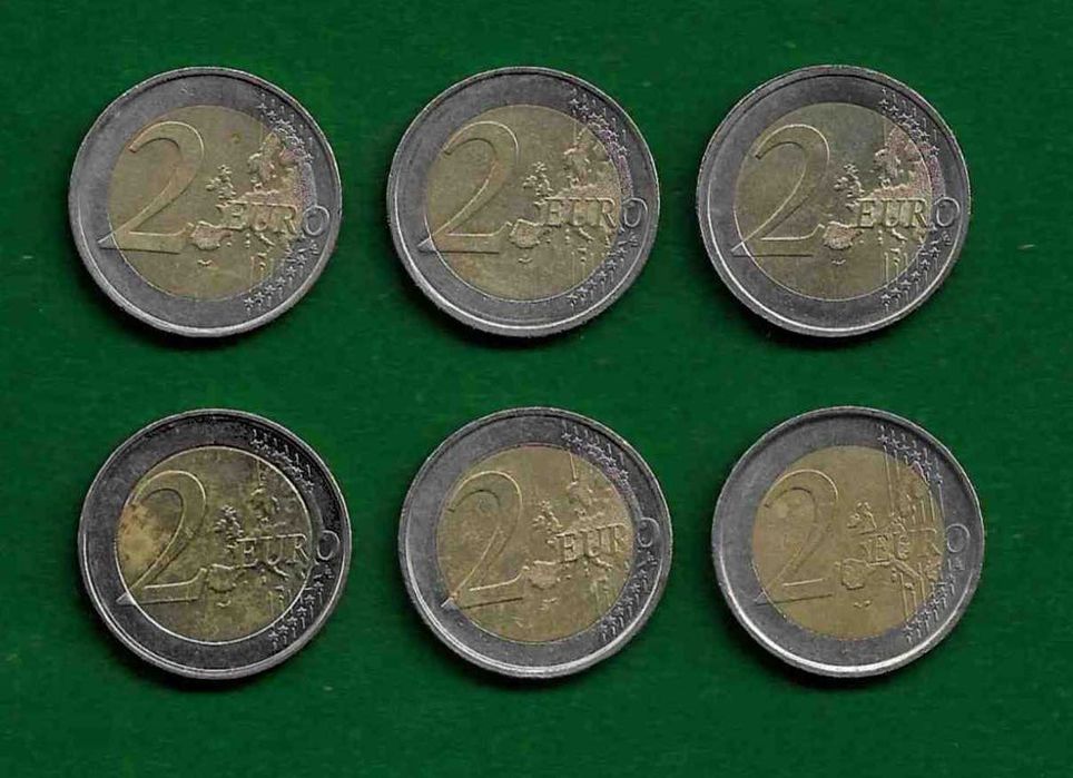 12 Moedas Comemorativas de 2 Euros - ESTRANGEIRAS