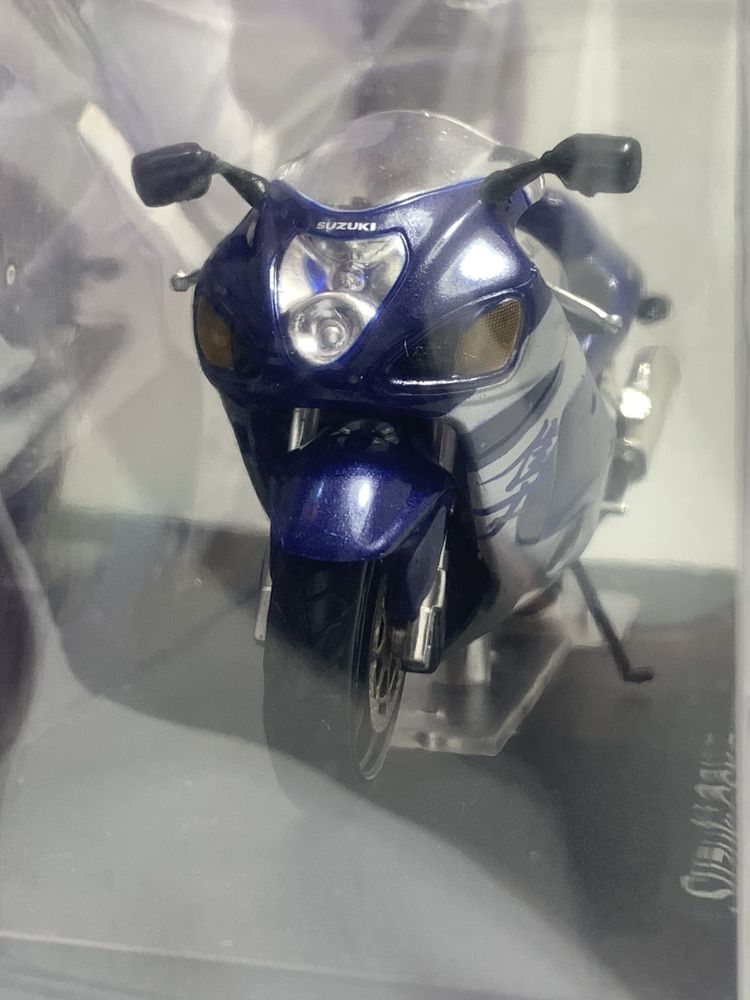 Suzuki GSX 1300 R Hayabusa Altaya 1/24