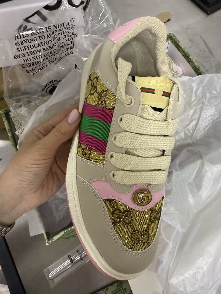 Кросівки gucci на 24.5 см сині рожеві беж