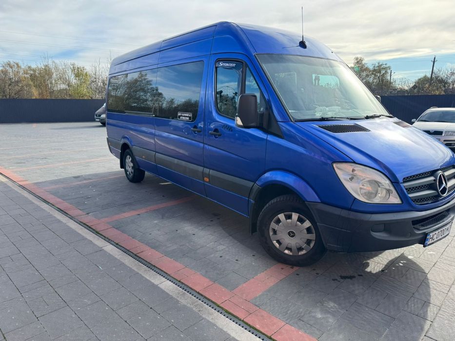 Пасажирські перевезення від 9 до 50 місць