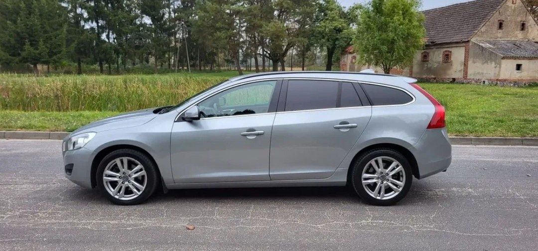 Volvo V60 D2 Momentum