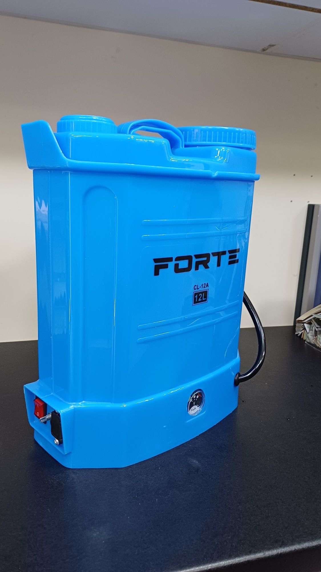 Обприскувач акумуляторний Forte CL-12A 12 літрів