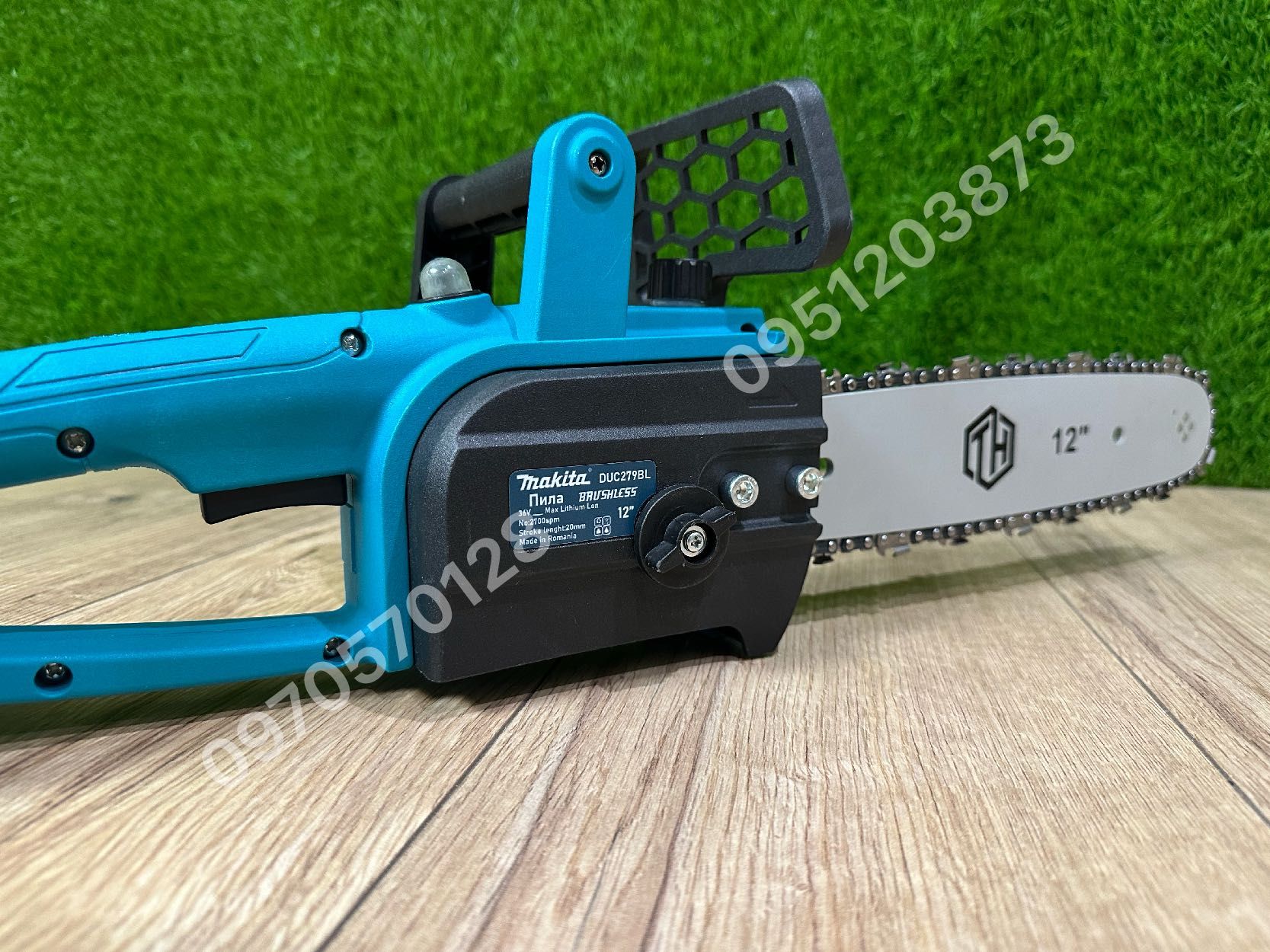 Аккумуляторная цепная пила Makita DUC279BL 36V 8Ah Длина шины 30 см