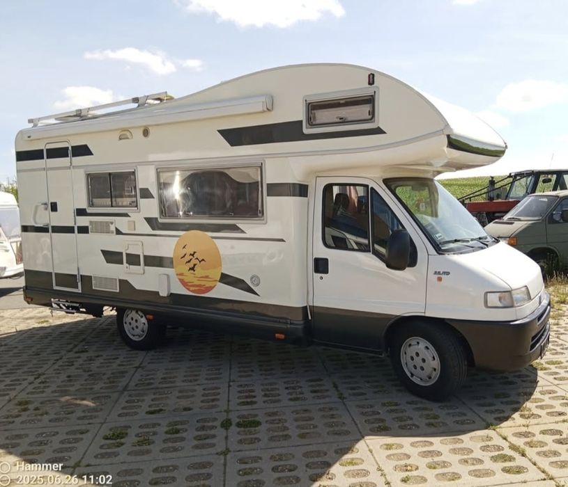 Naprawa Serwis Kamperow Przyczep Kempingowych Montaż Solarów off-grid