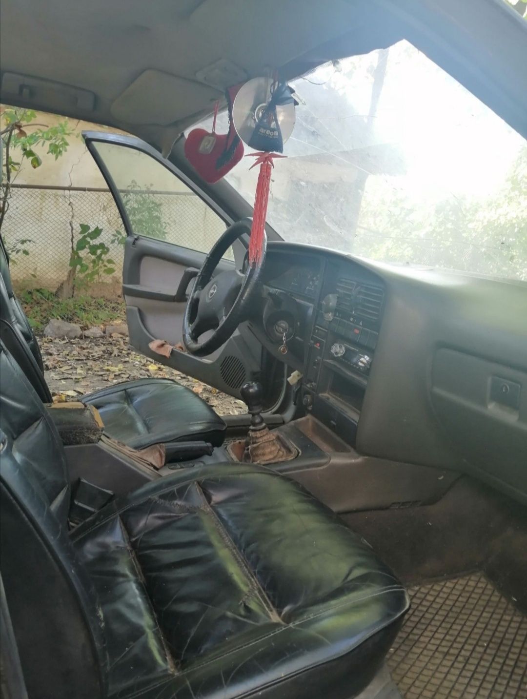 Opel Omega  1988