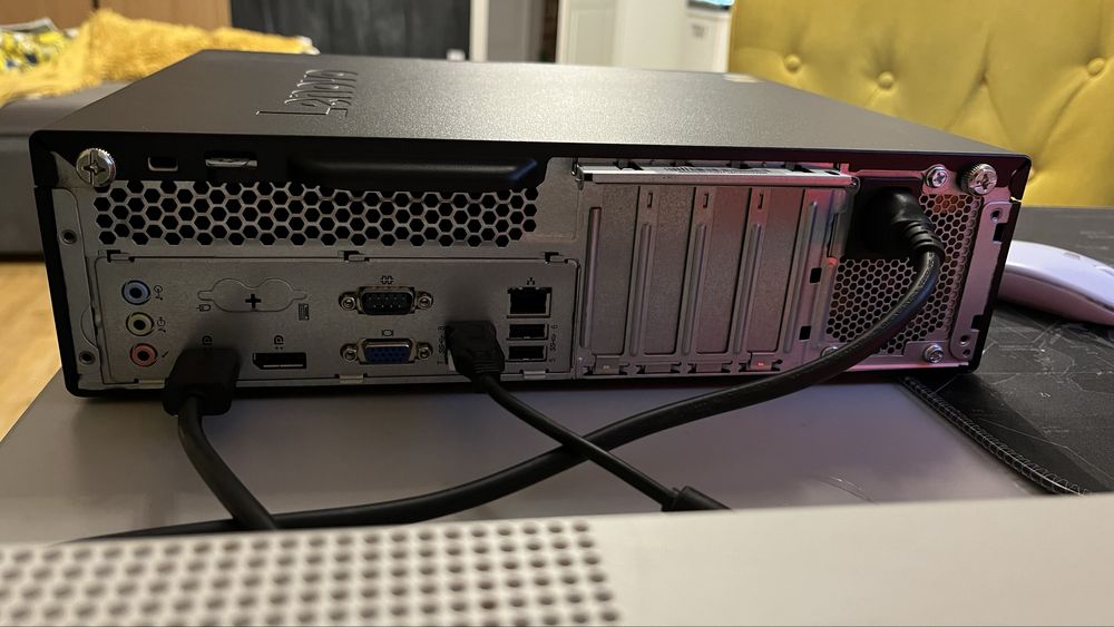 Lenovo M910s stan idealny, 8gb ram, 128gb ssd, i5-7500, Win11