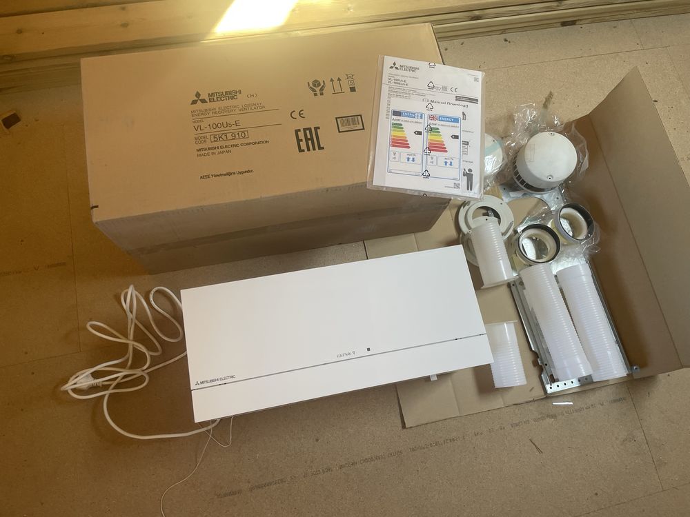 Rekuperator ścienny Mitsubishi VL-100 Lossnay VL-100U5-E