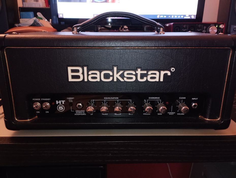 Cabeça de guitarra Blackstar HT5