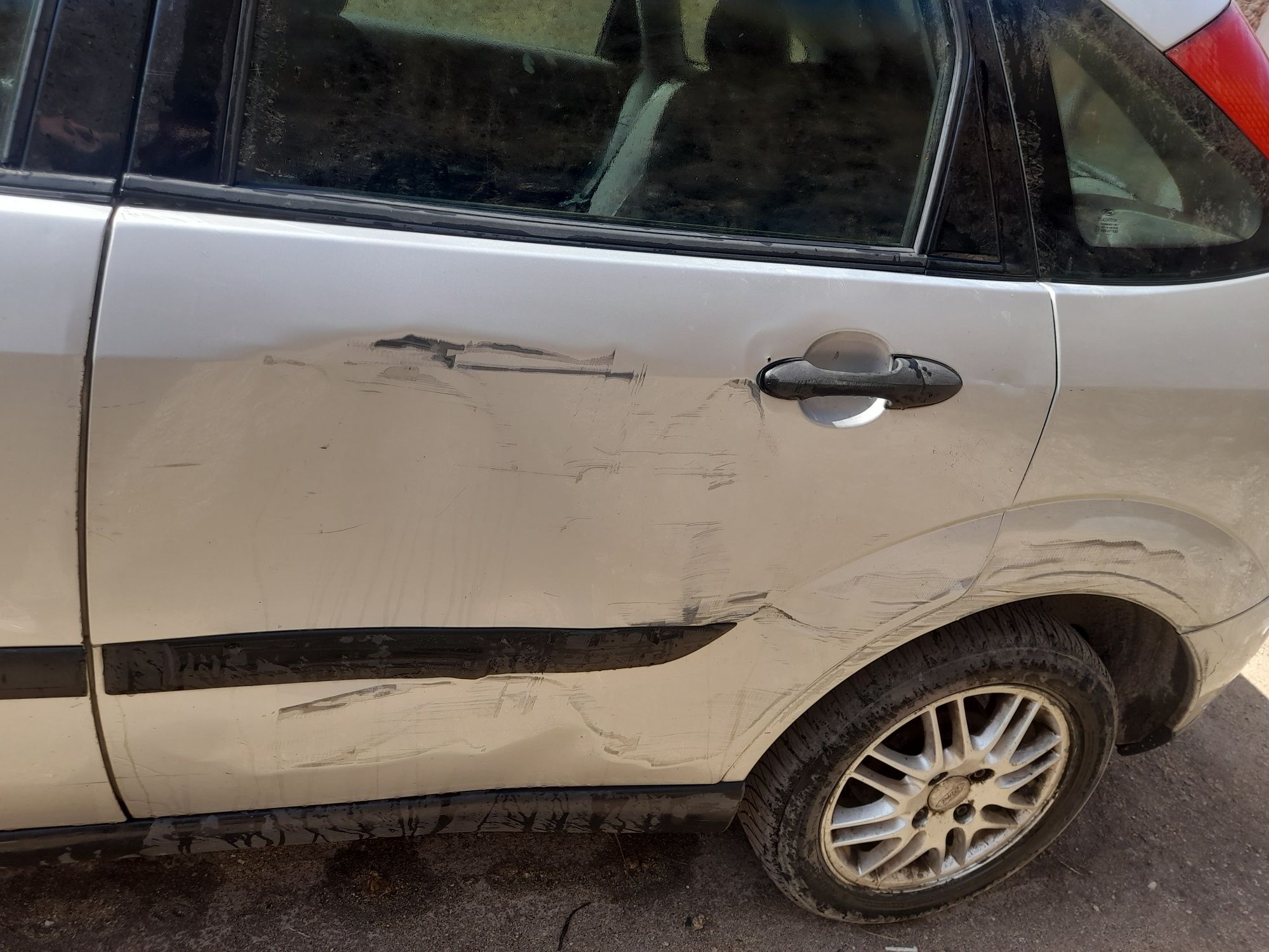 Carro Ford focus 2001