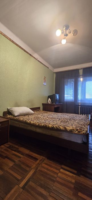 Оренда 3 кімнатної квартири на 15 мікрорайоні