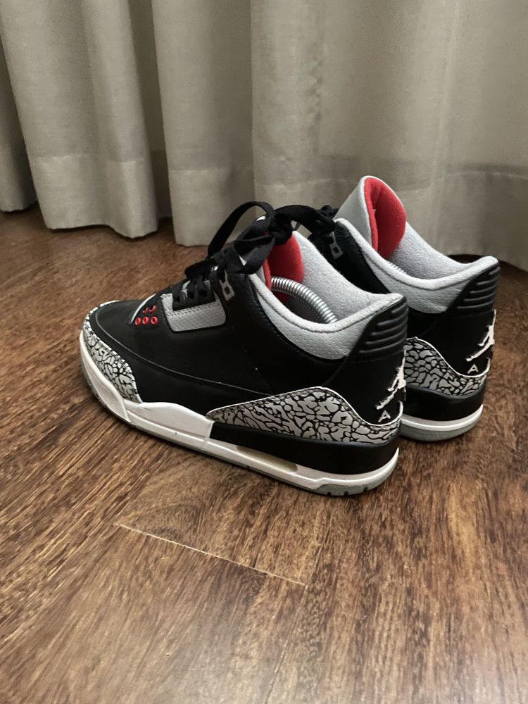 Air Jordan 3 Retro OG black cement