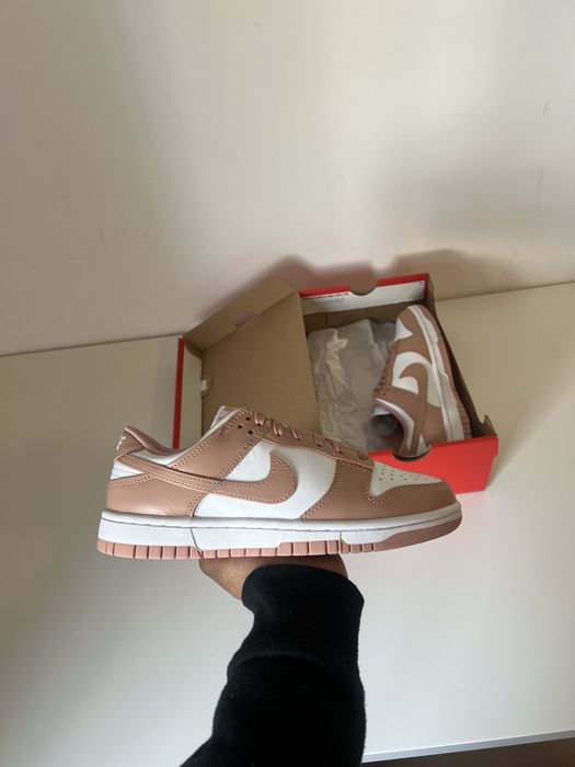 Nike Dunk Low Rose Whisper