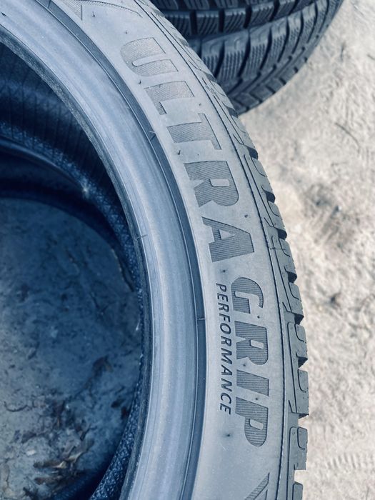 225 45 18 GoodYear  Gen 1 90% Зима 2023 Гарантія