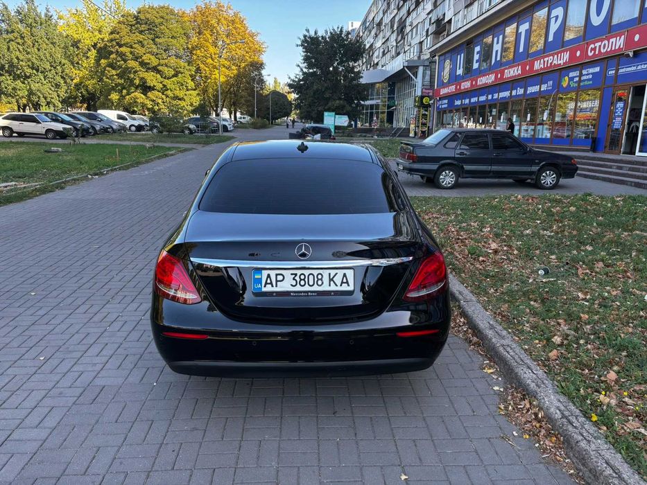 Mercedes-Benz E-Class 2017