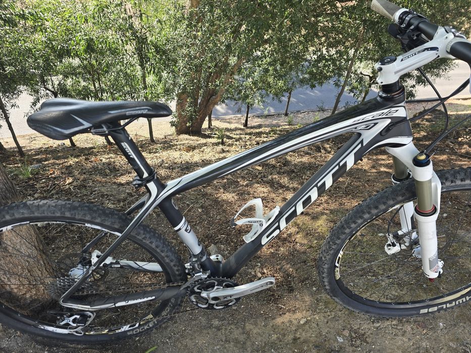 Scott scale carbono m com xt e reba
